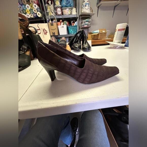 Liz Claiborne flex pumps - Picture 5 of 8